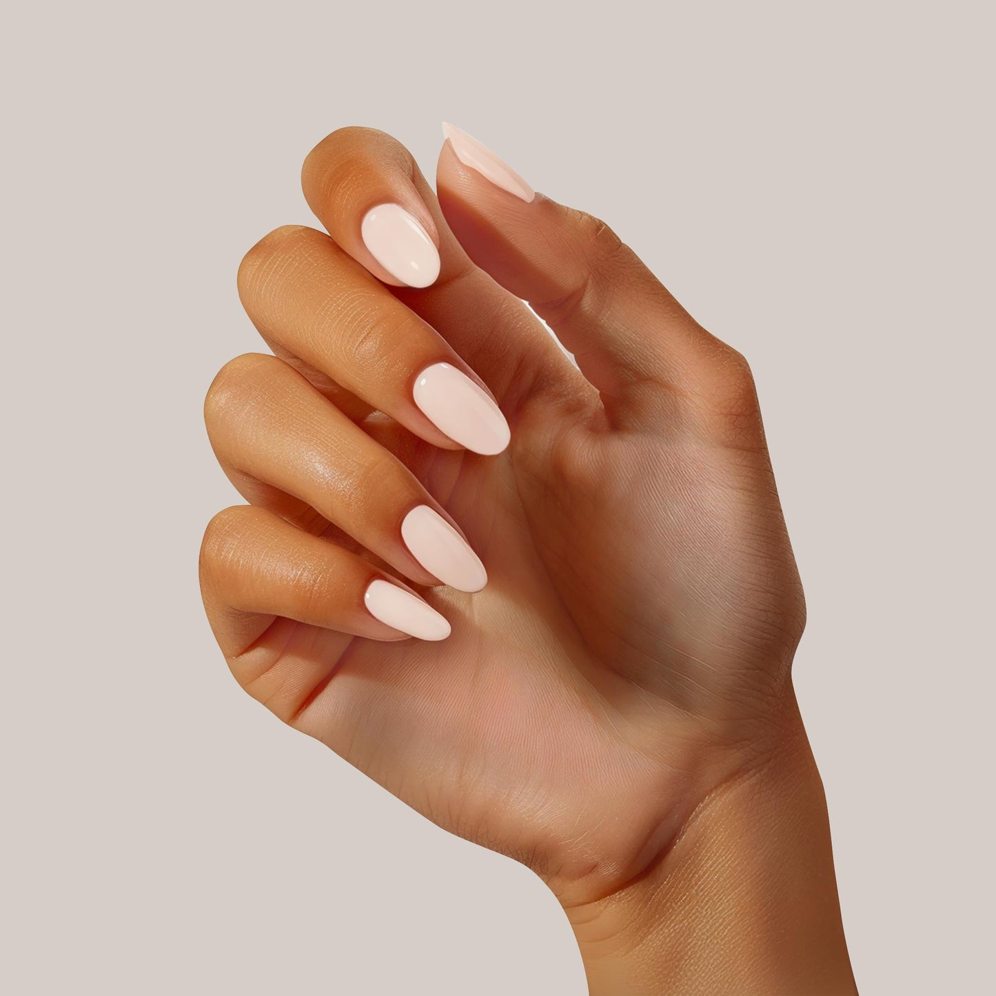 LENA - Breathable Nail Polish - Kuwaiti Princess LE01