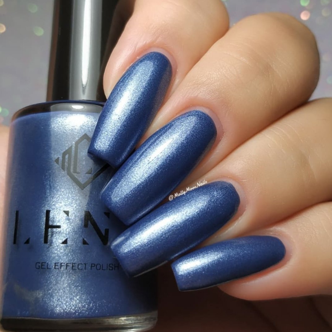 cant-forget-about-blue-gel-effect-nail-polish-pretty-little-nails