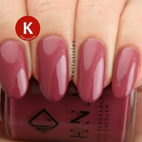 gel-effect-nail-polish-pretty-little-nails-kiss-chase