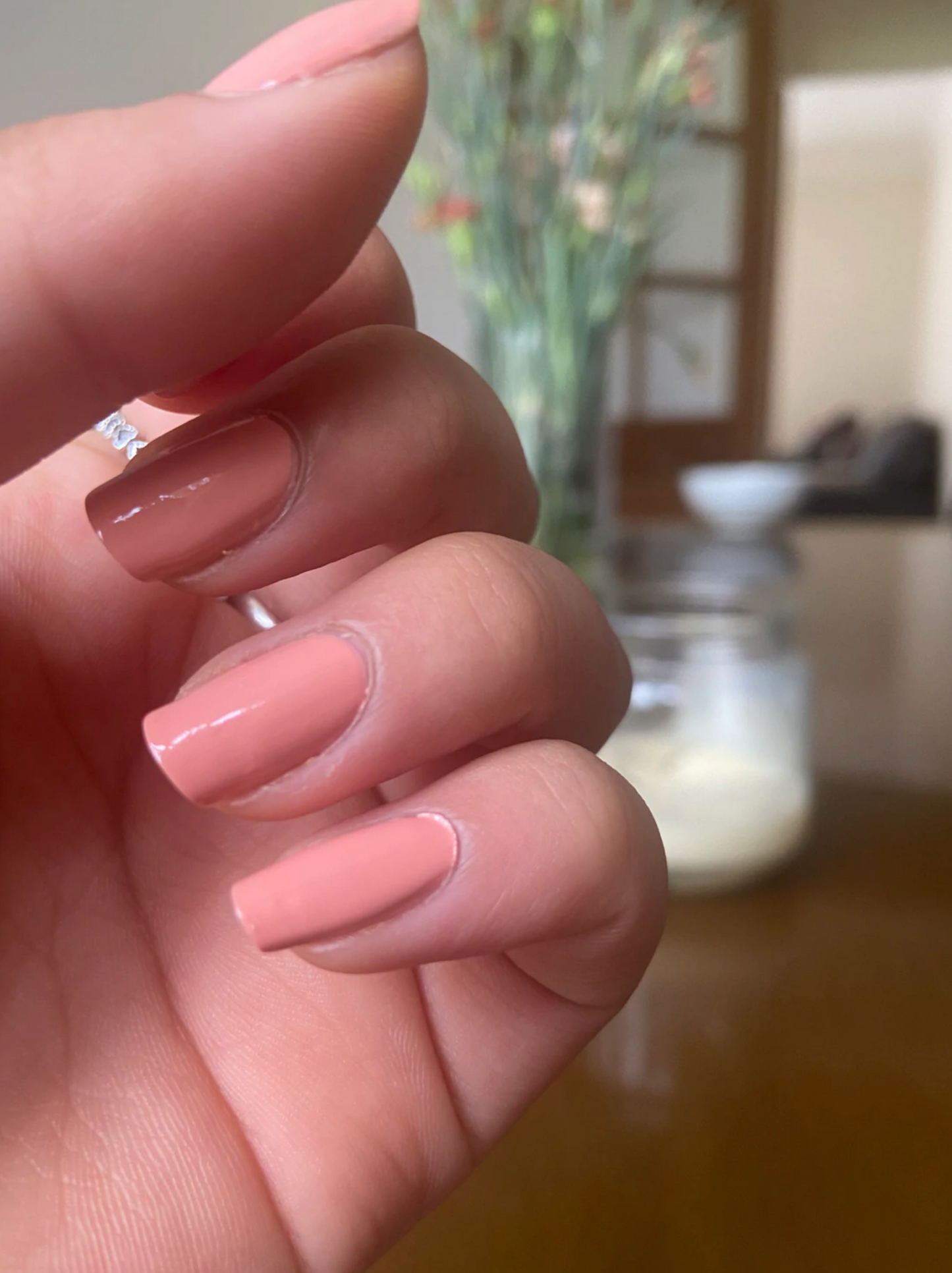 Birthday Kiss - LENA Air Dry Gel Nail Polish 14ml - LG284