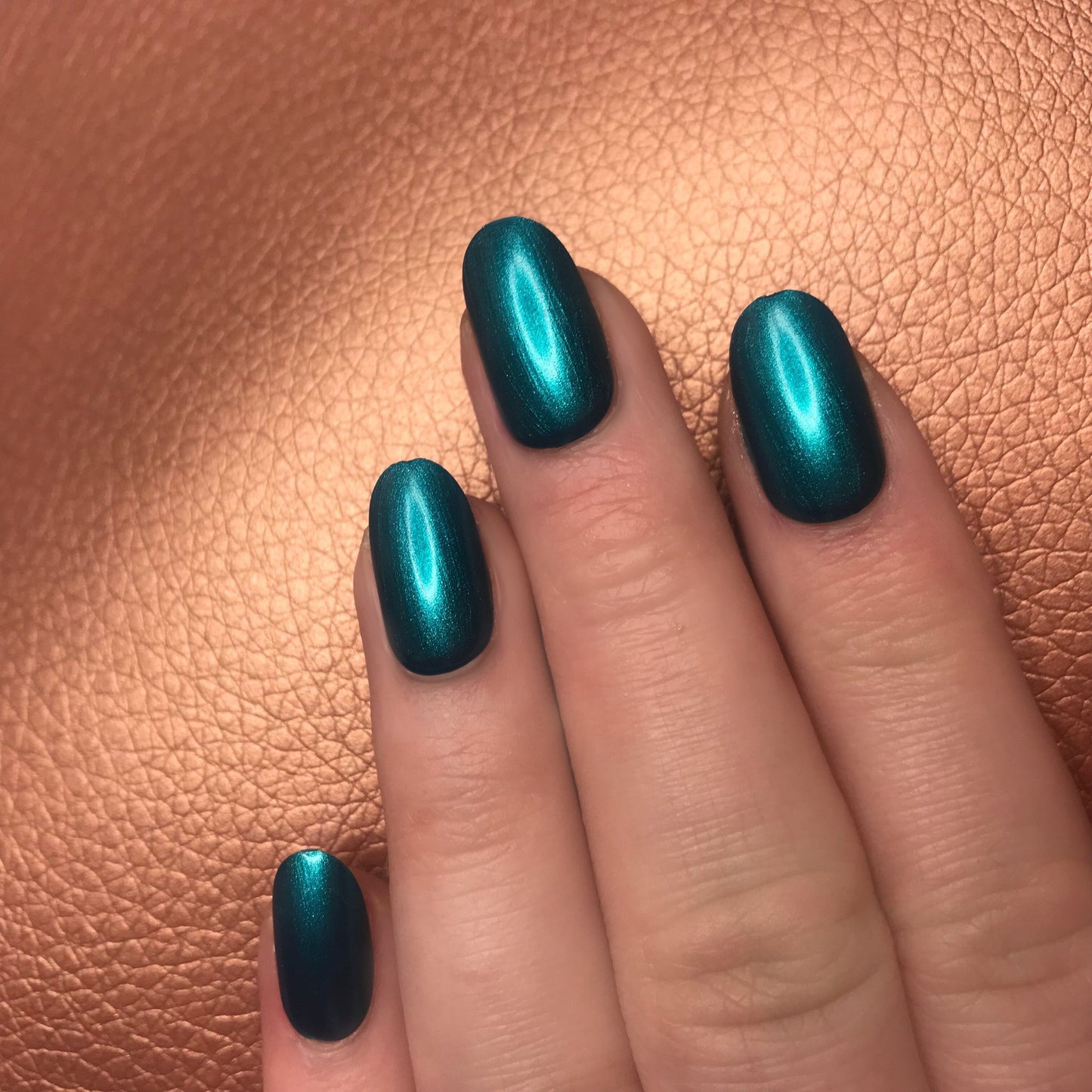 teal-nail-polish-pretty-little-nails-inner-mermaid