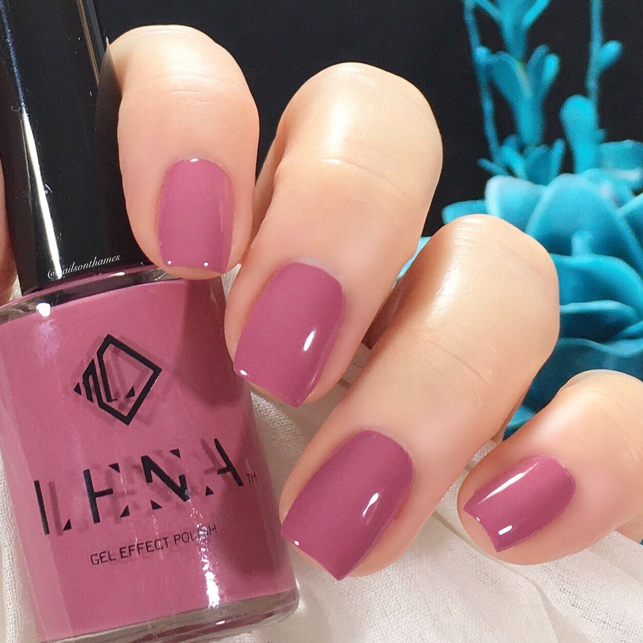 Mean Girl - LENA Air Dry Gel Nail Polish 14ml - LG144