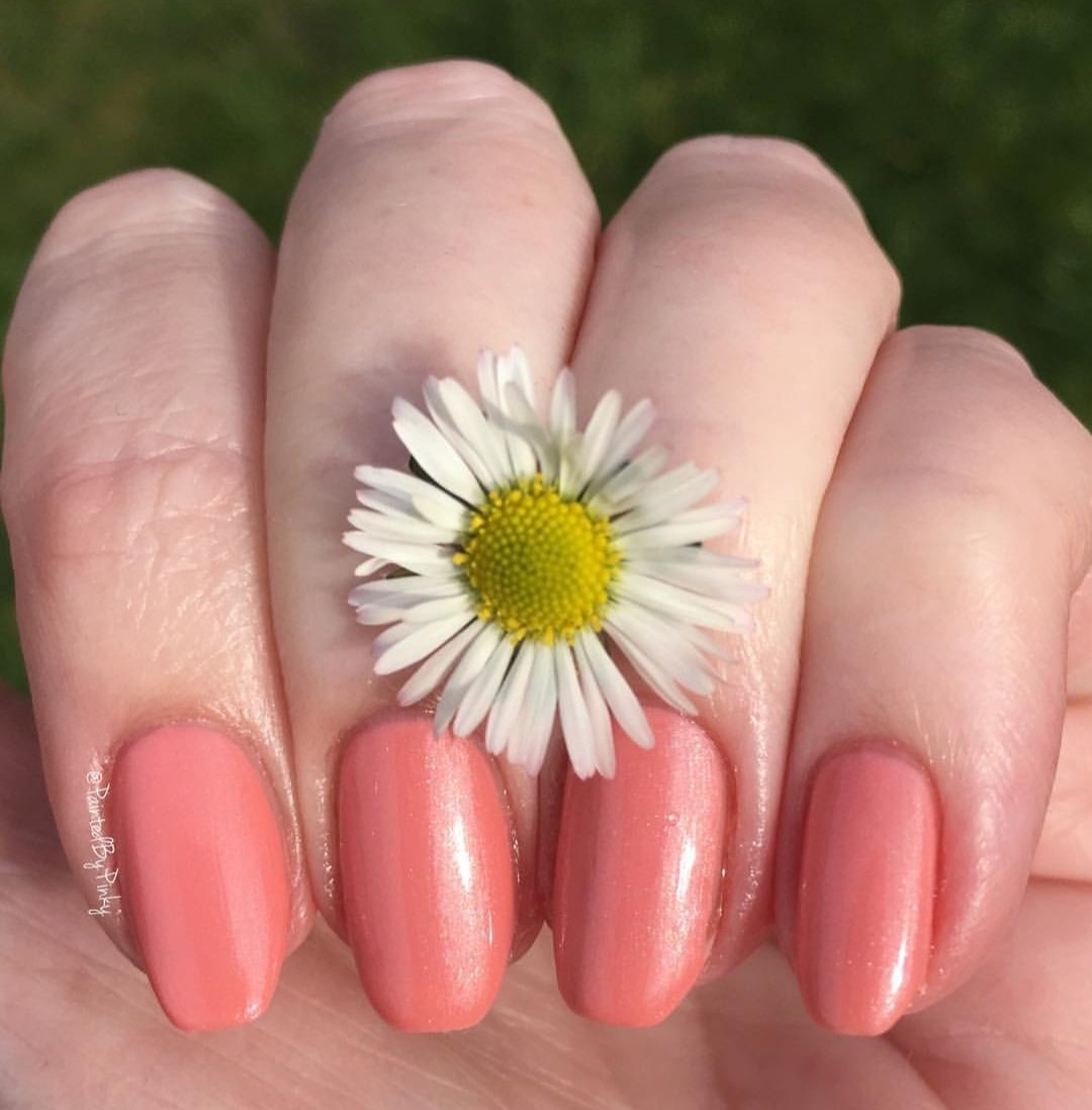 peachy-queen-coral-cruelty-free-nail-polish-pretty-little-nails